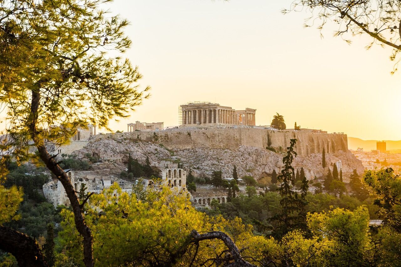 Autumn Greece: three of the best places to stay this season