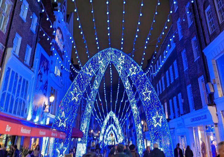 The best bus route to see London's Christmas lights has been named