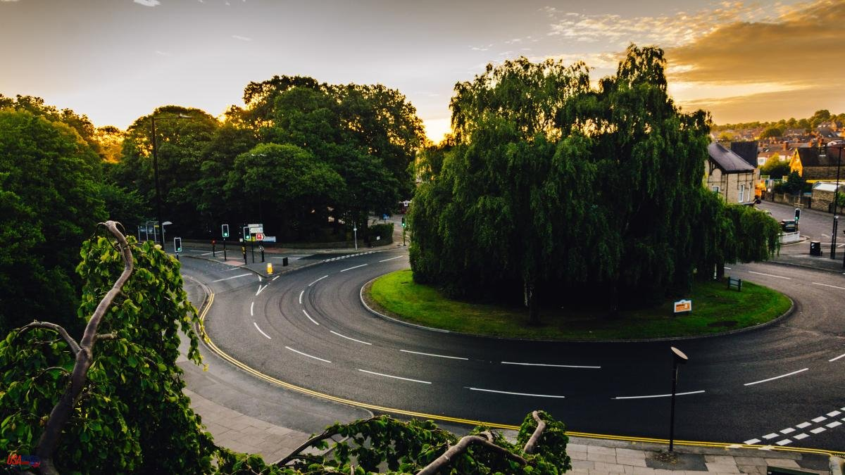 Dutch roundabout: What is it and how to navigate it