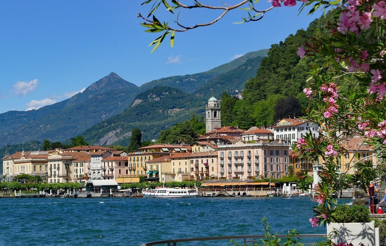 Lake Como versus the Amalfi Coast: a comparison of Italy's most attractive coastal gems