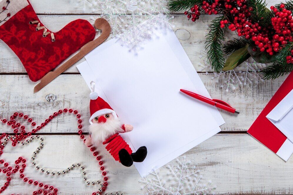 How to write a letter to Santa Claus and get a response: address