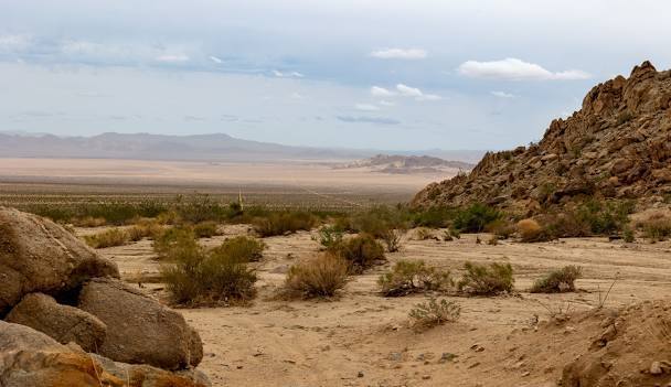 Several cars get stuck after Google Maps leads them "straight into the desert with no road"