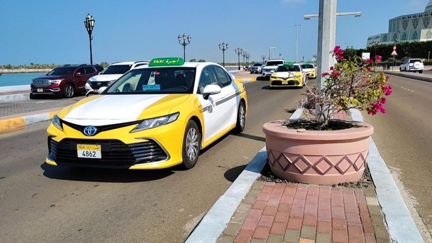 On the occasion of Union Day in Abu Dhabi, the iconic yellow-and-white taxis from the 80s will make a comeback