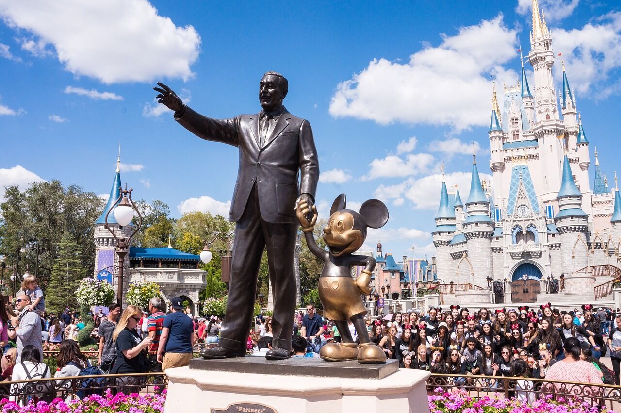 Disney World or Disneyland: what's the difference and which park to choose