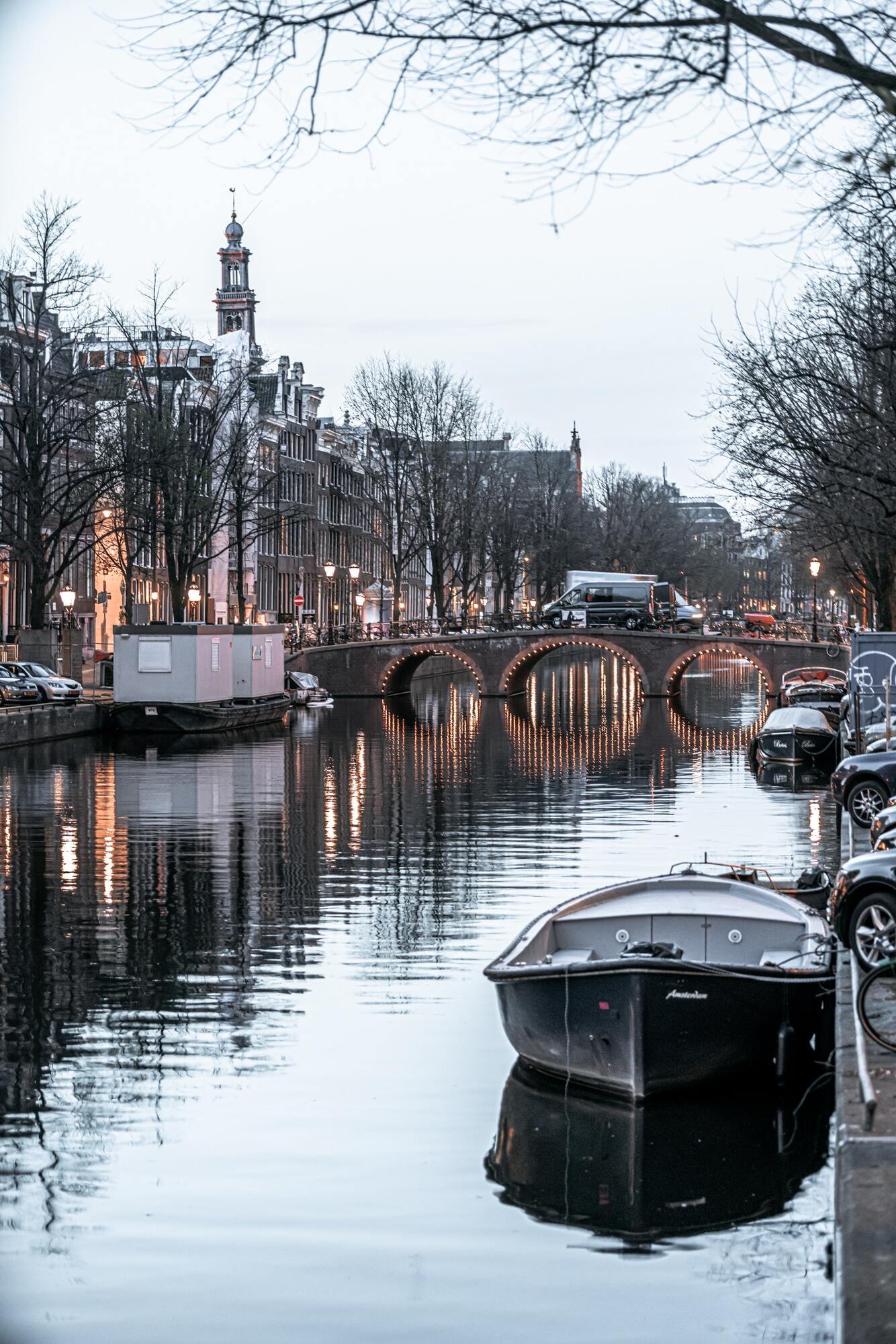 Top things to do in Amsterdam: all secrets of bright leisure