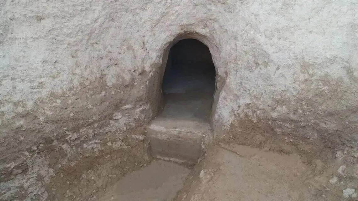 Underground passages in the ruins of an ancient city found in China