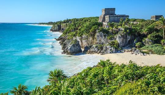 The best time for an ideal vacation in Tulum: you can expect great weather, lower prices, and beaches without seaweed