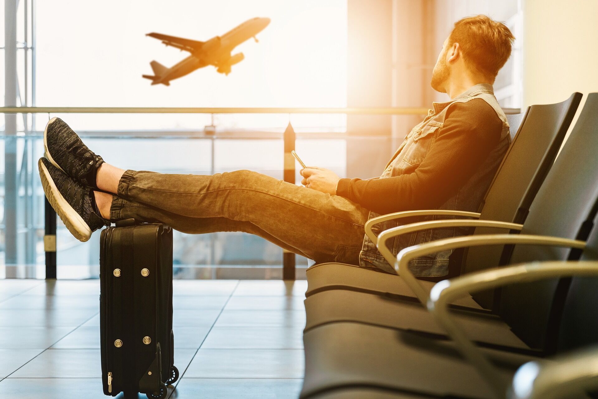8 travel tips to help you avoid excess baggage fees