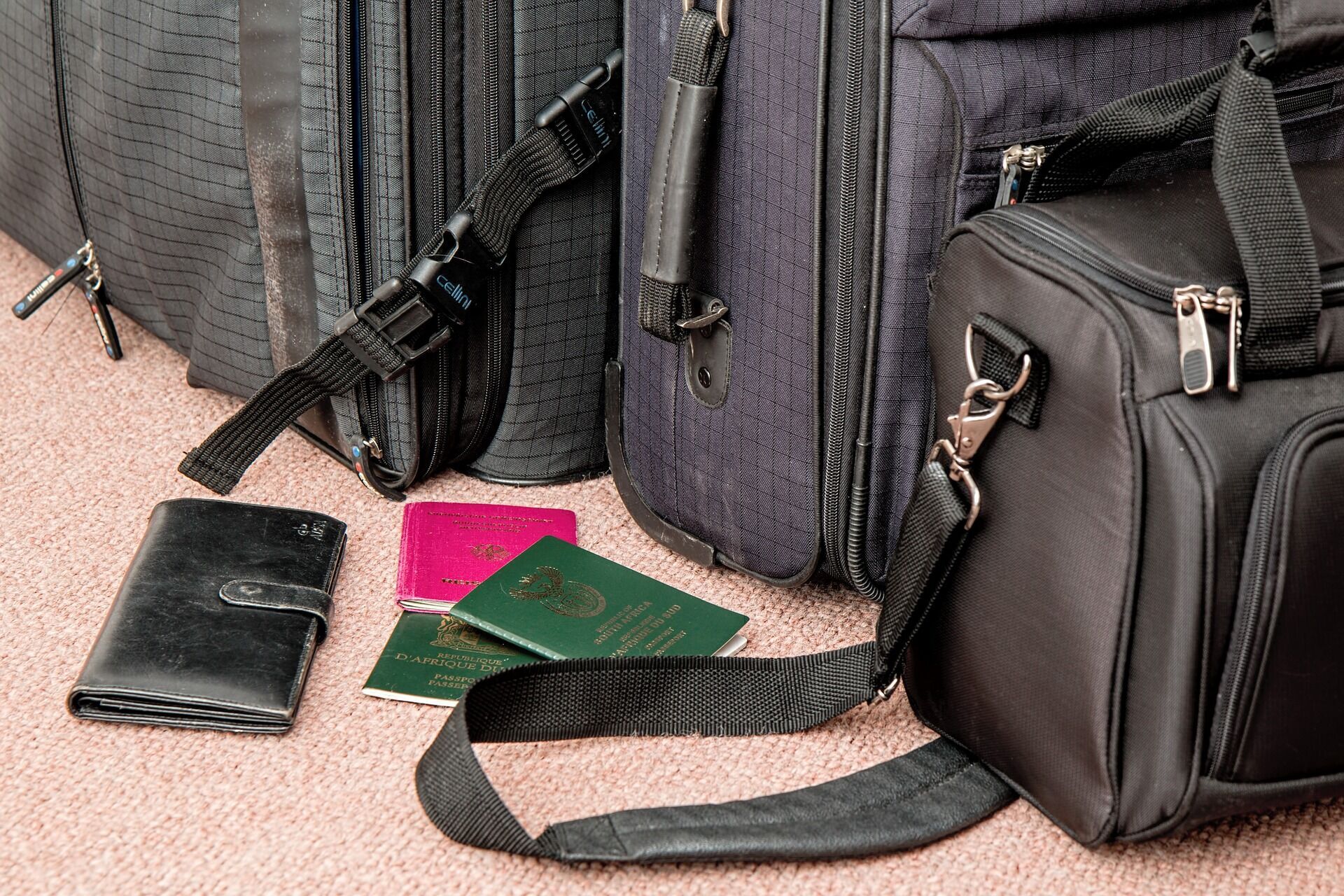 8 travel tips to help you avoid excess baggage fees