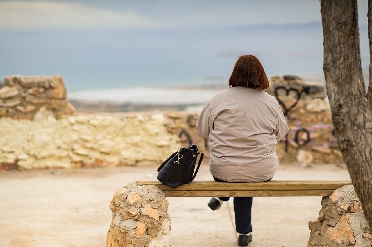 10 tips for traveling solo after retirement
