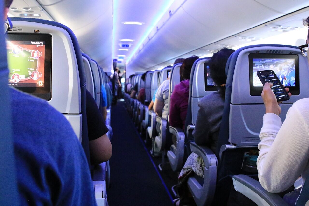 The 12 dirtiest places on an airplane you shouldn't touch