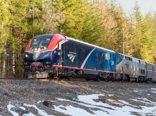 Top 10 picturesque routes of sleeper trains in the USA
