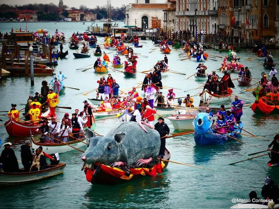 The magic of the Venice Carnival: ice dancing, theater and museum discoveries