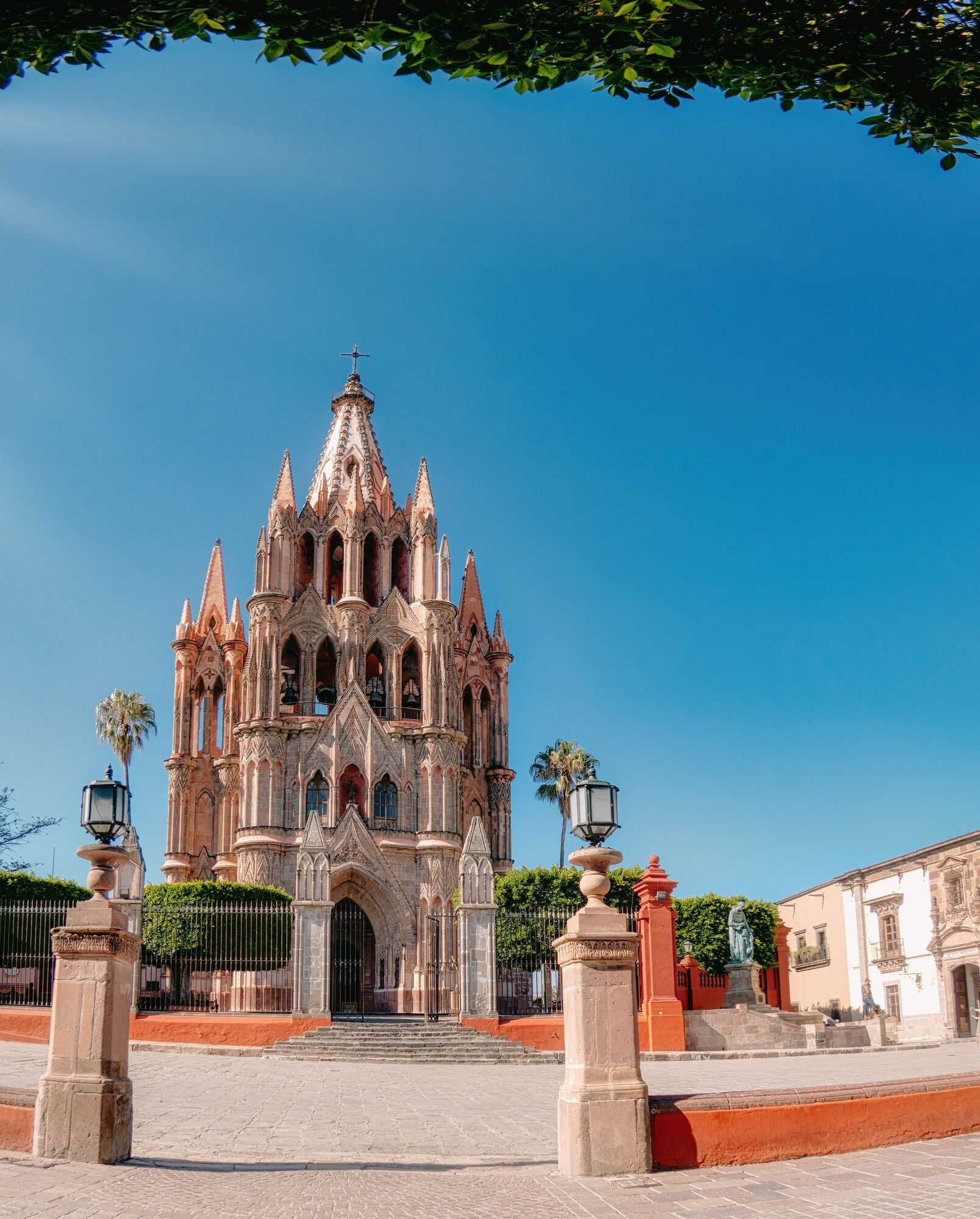 The cheapest way to fly to San Miguel de Allende and see the winner of 2 of the world's most beautiful cities