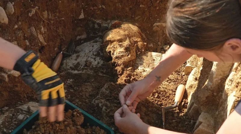 Archaeologists unearth a mysterious medieval cemetery in Wales. Photo