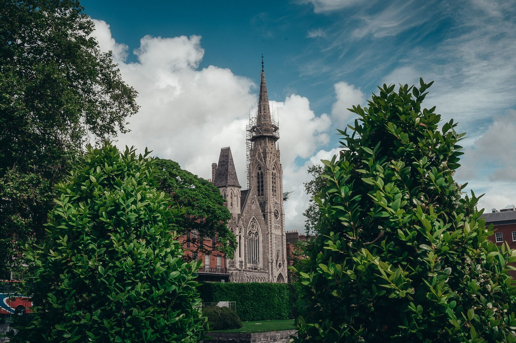 The best neighborhoods in Dublin for comfortable living and exploring popular attractions