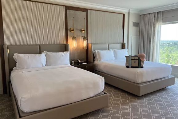 The updated Waldorf Astoria Orlando is a wonderful choice for your next vacation in Florida. Photos