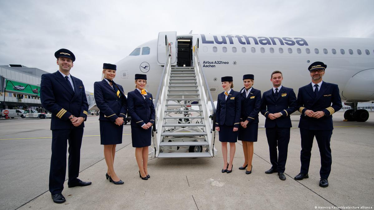 Lufthansa is modernizing over 150 aircraft with broadband internet