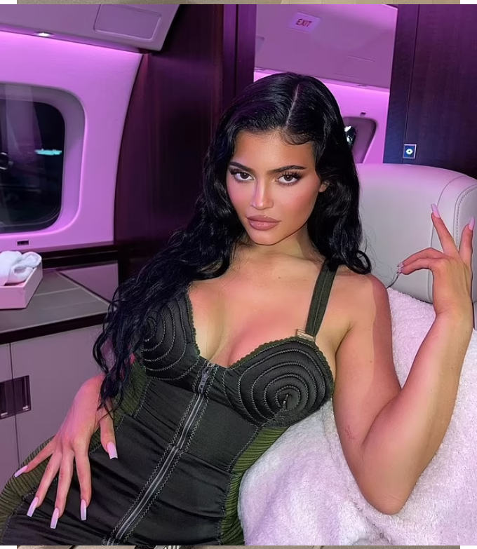 Do not breathe and do not touch anything: Kim Kardashian shows off her new 150 million pound plane