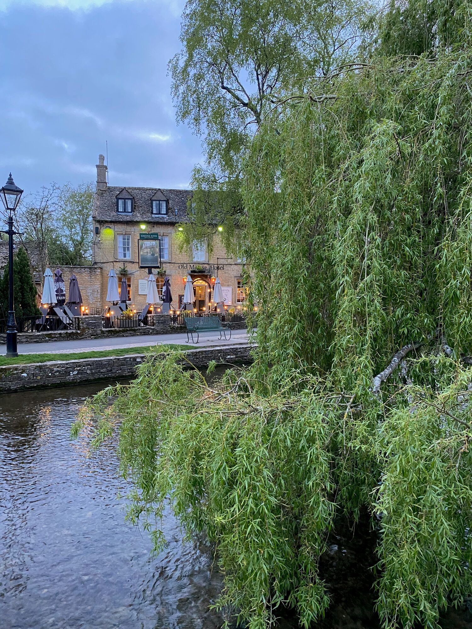 Venice of the Cotswolds: what hides one of the most romantic places in Great Britain, where couples are advised to visit