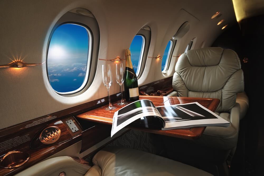 Economy vs. business class: 5 reasons to upgrade your flight class
