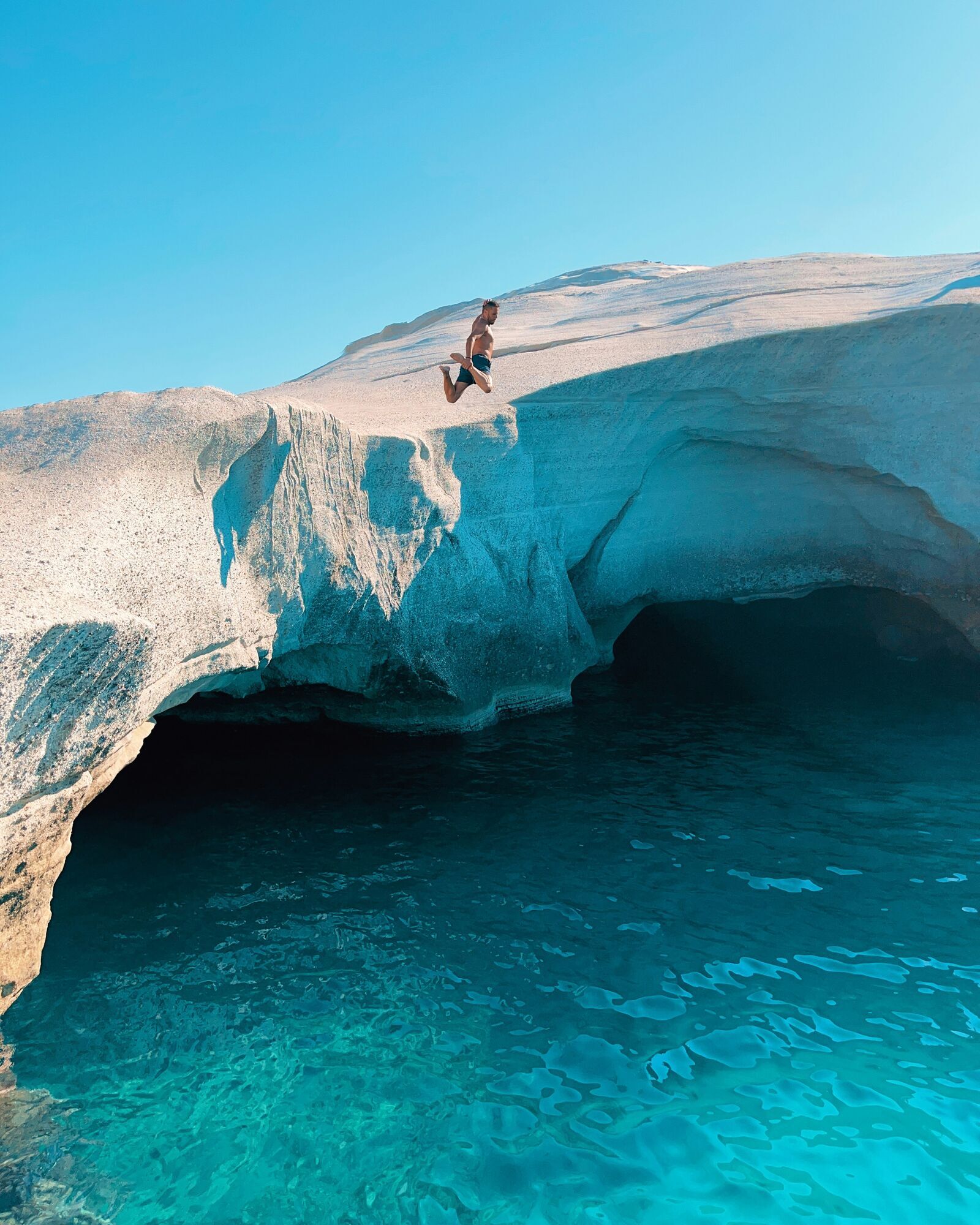 Named the best beaches in the world: the list includes Greece, Thailand, Australia, and other destinations