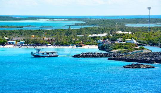 Half Moon Cay: what to know about this private  paradise island in the Bahamas