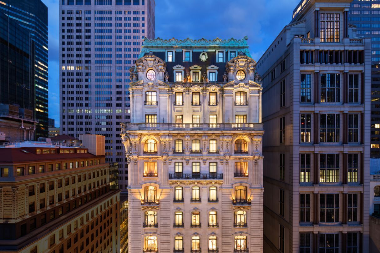 Top 12 most iconic hotels in New York for your unforgettable trip
