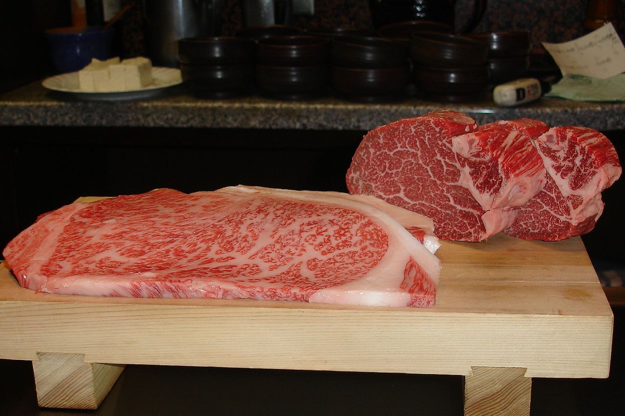 Steak for 760 pounds: why it is so expensive and who is ready to buy