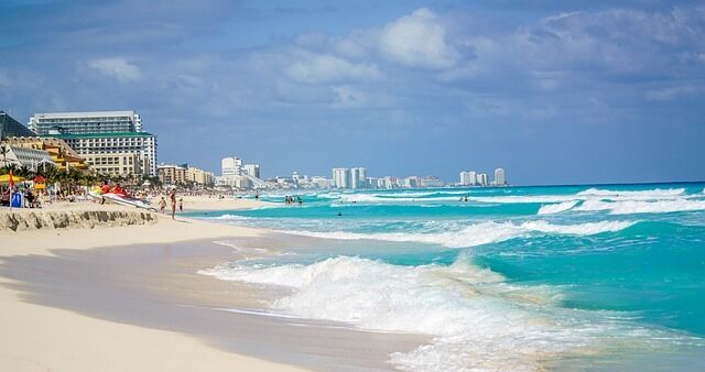 White-sand beaches at the best resorts in Mexico