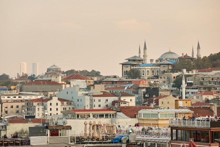 Weather, prices, cultural events and entertainment: how to choose the best time to visit Istanbul