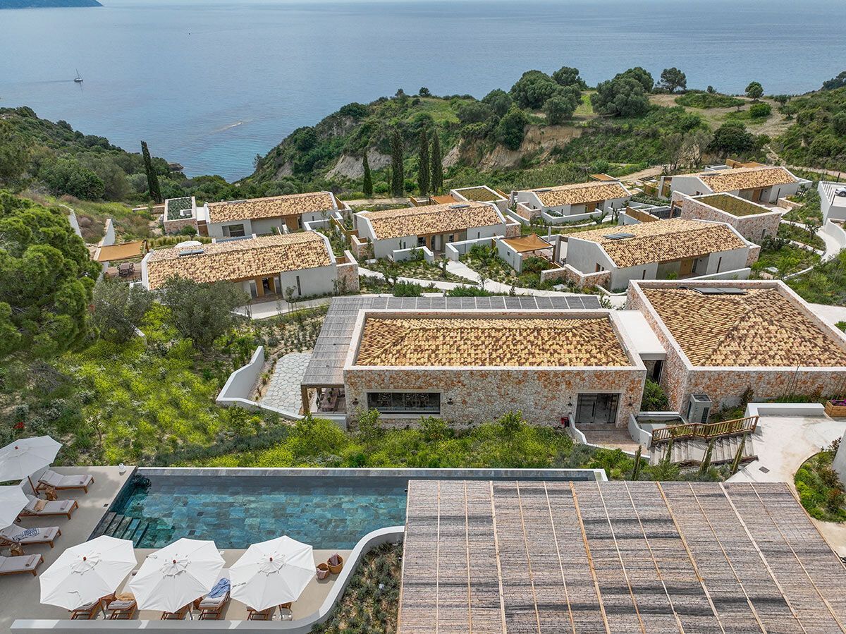 Top 10 great hotels in Kefalonia: the perfect vacation in the middle of the Ionian Sea