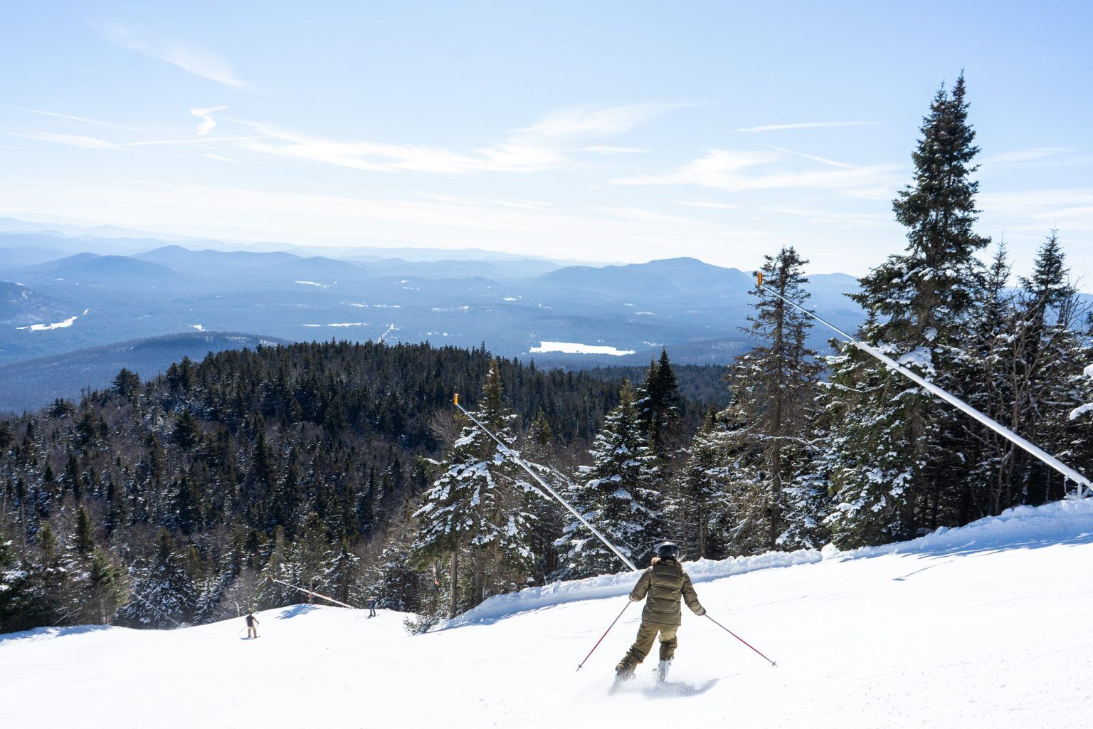 Best Ski Resorts in New York State. Places for winter recreation and activities in the Empire State