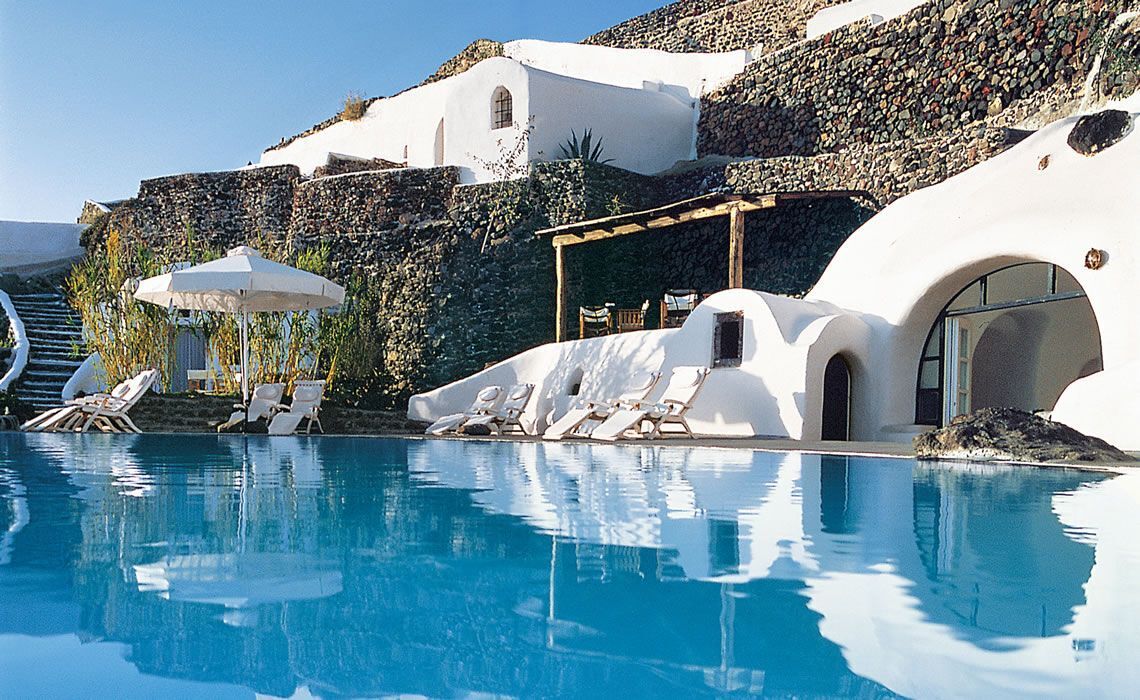 Best hotels in Greece for stopover and vacation with private pools and seascapes
