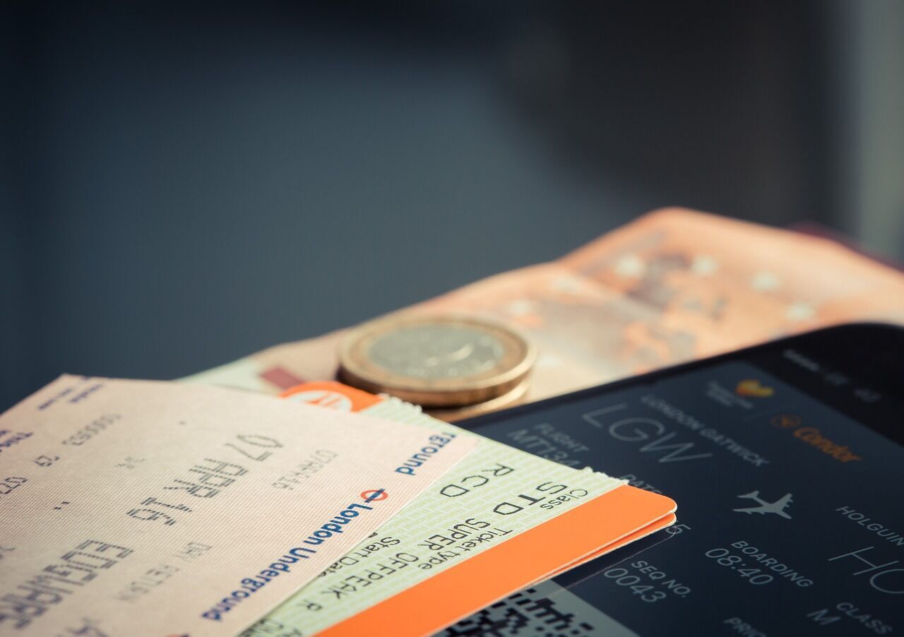 Top 5 reasons why air travel is so expensive now, and what to do to book cheap airline tickets