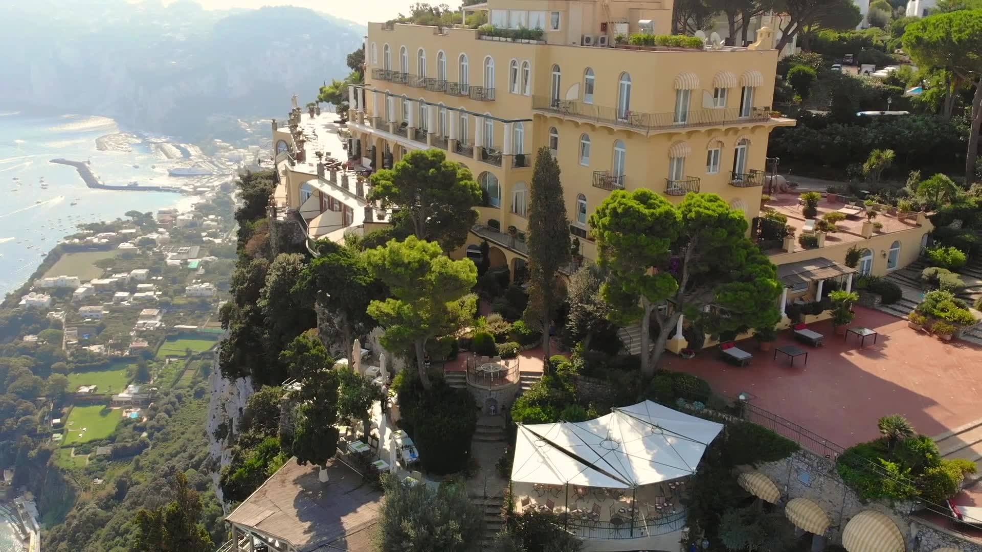 Top 10 Luxury Hotels in Capri - Best Places to Stay