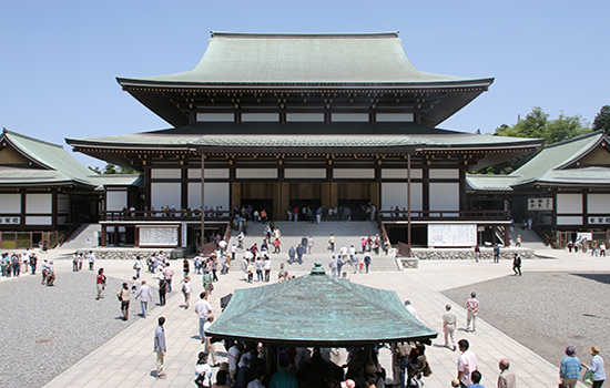 Visitors at Naritasan Shinshoji Temple near Tokyo on a clear day