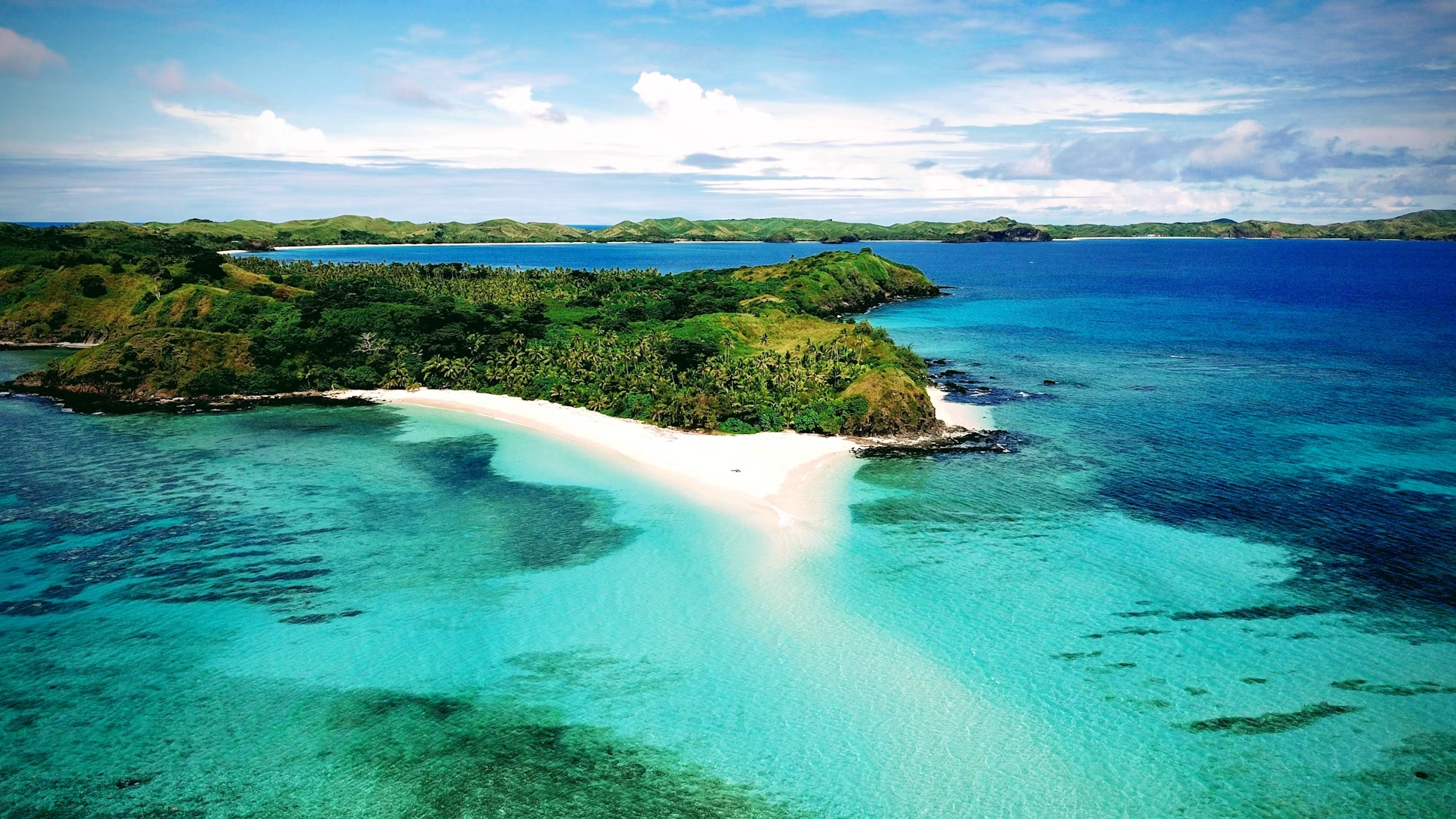 Tropical beach and clear blue waters in Fiji