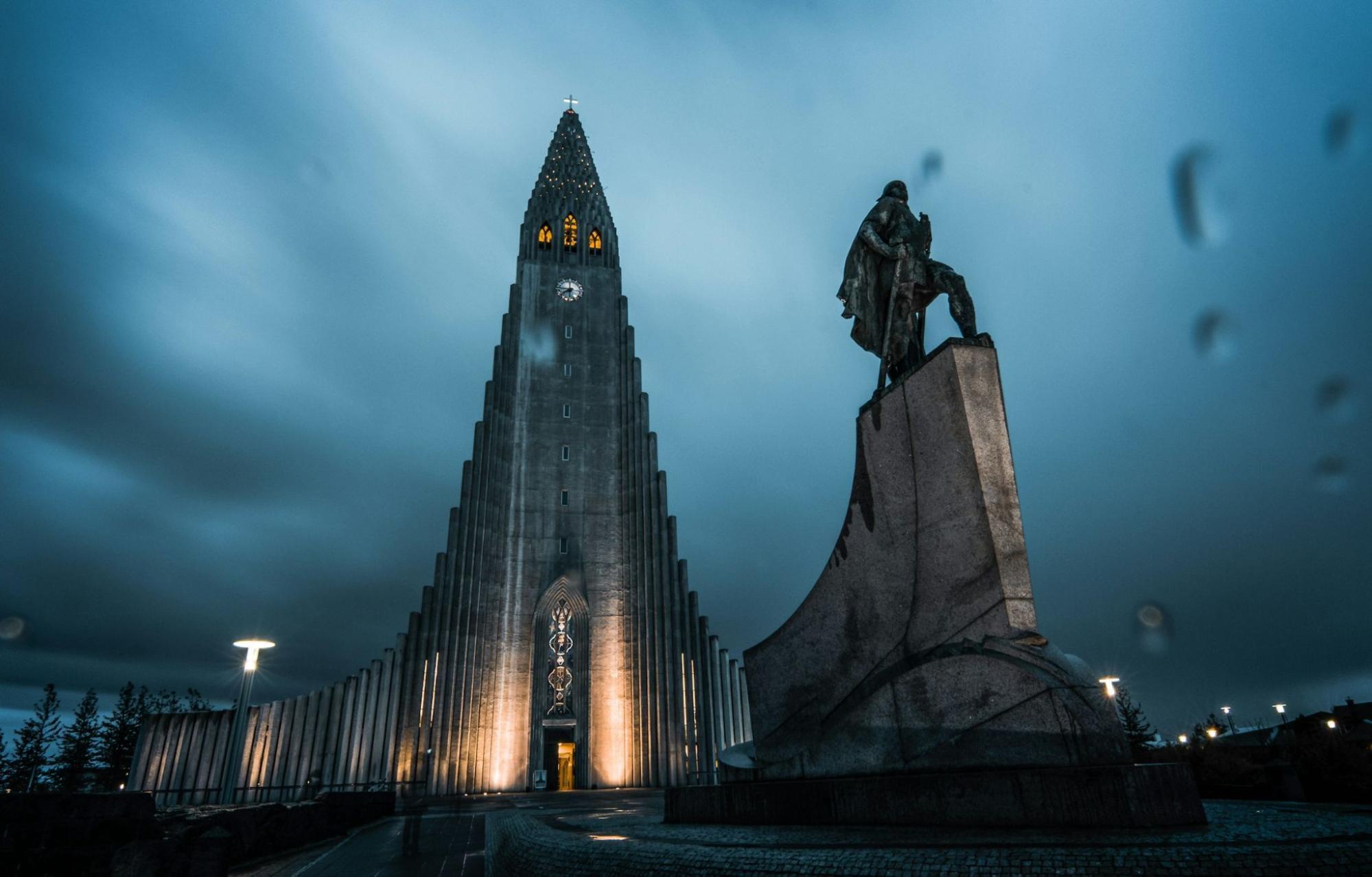 Hallgrímskirkja Church in Reykjavik at dusk