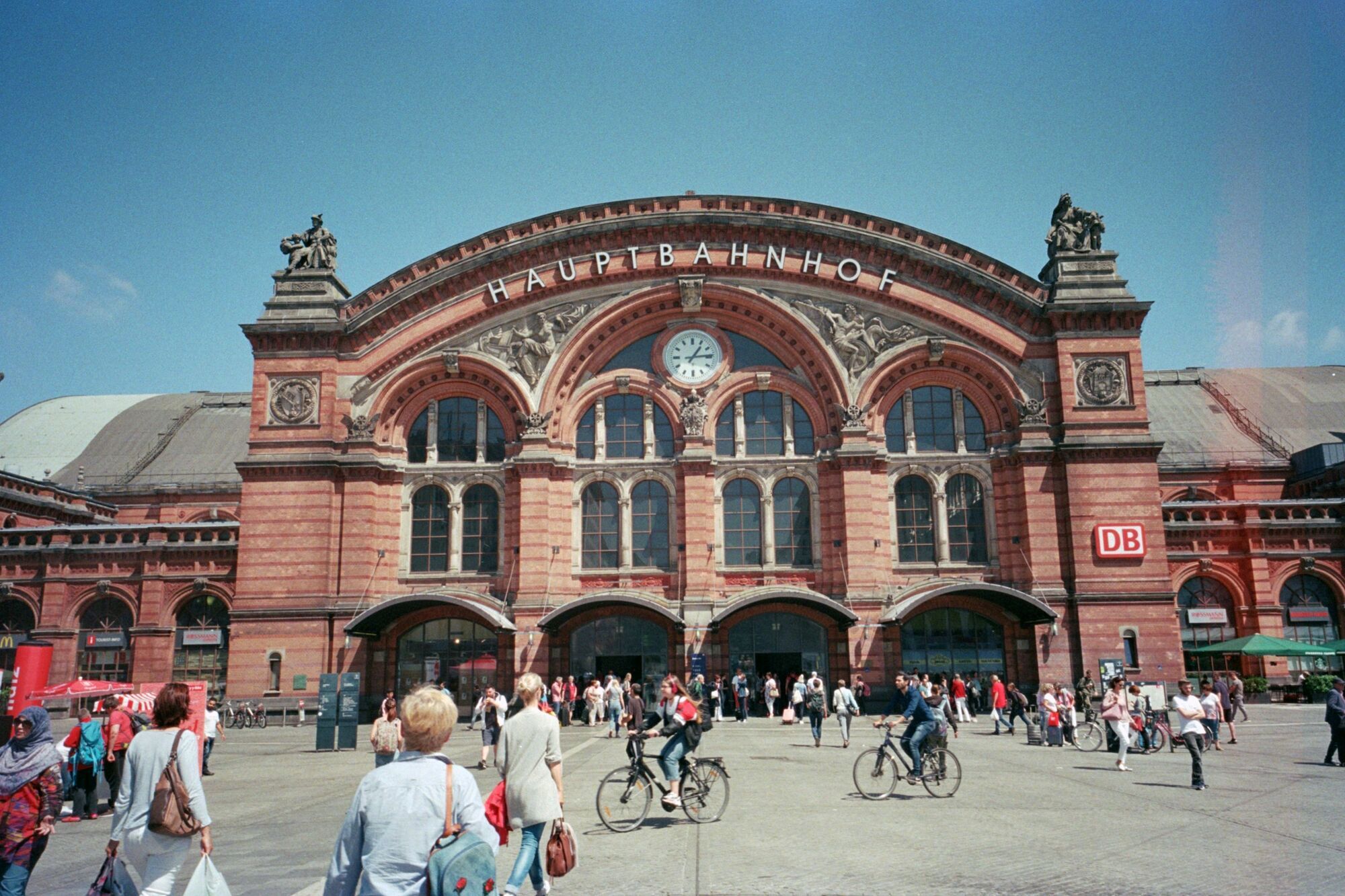 Historic red-brick facade of Bremen Hauptbahnhof