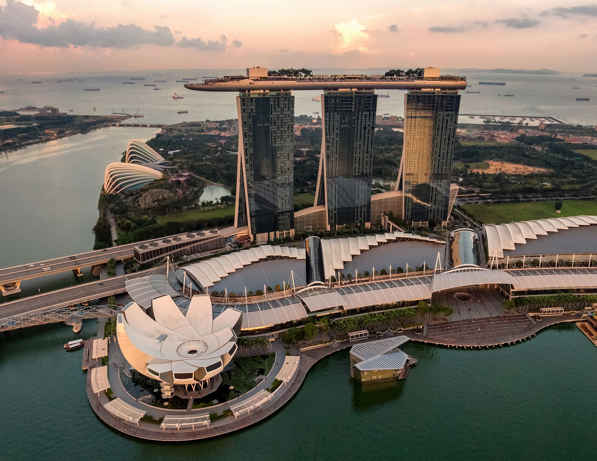 Singapore skyline with Marina Bay Sands at sunset