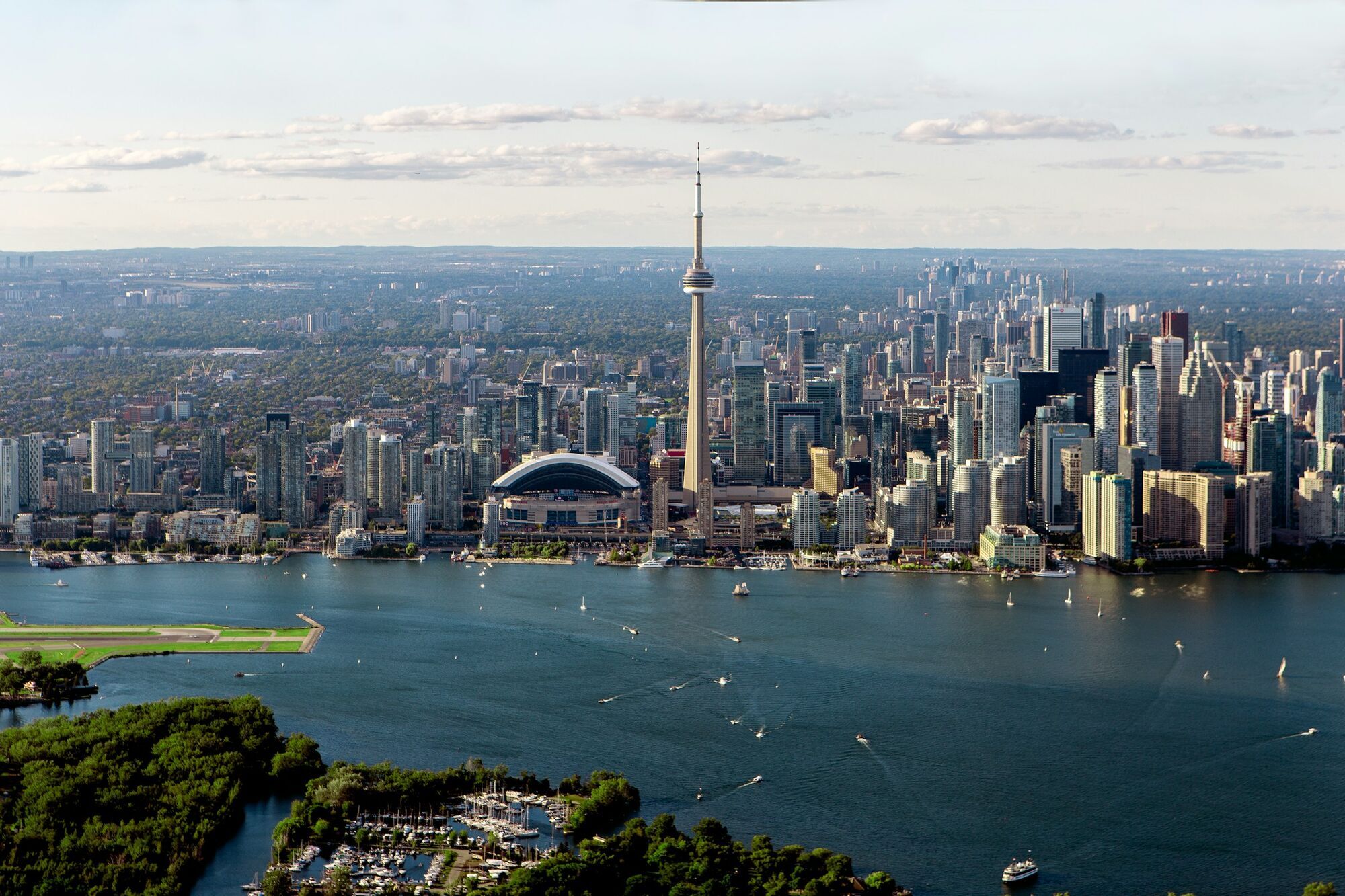 Toronto skyline with CN Tower and waterfront