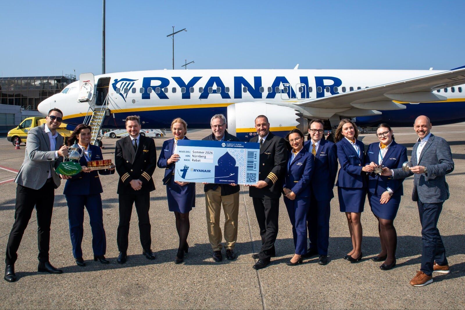 Ryanair crew marking launch of Rabat route at Nuremberg Airport