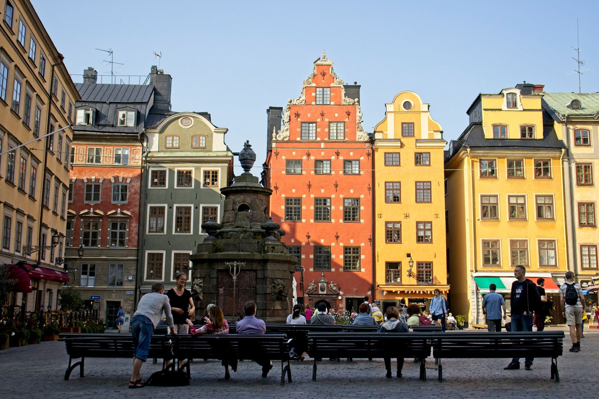 Colourful historic buildings and a square in Stockholm’s old town