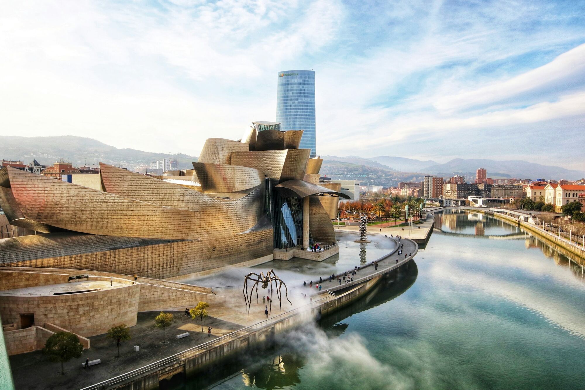 Guggenheim Museum Bilbao beside the Nervión River