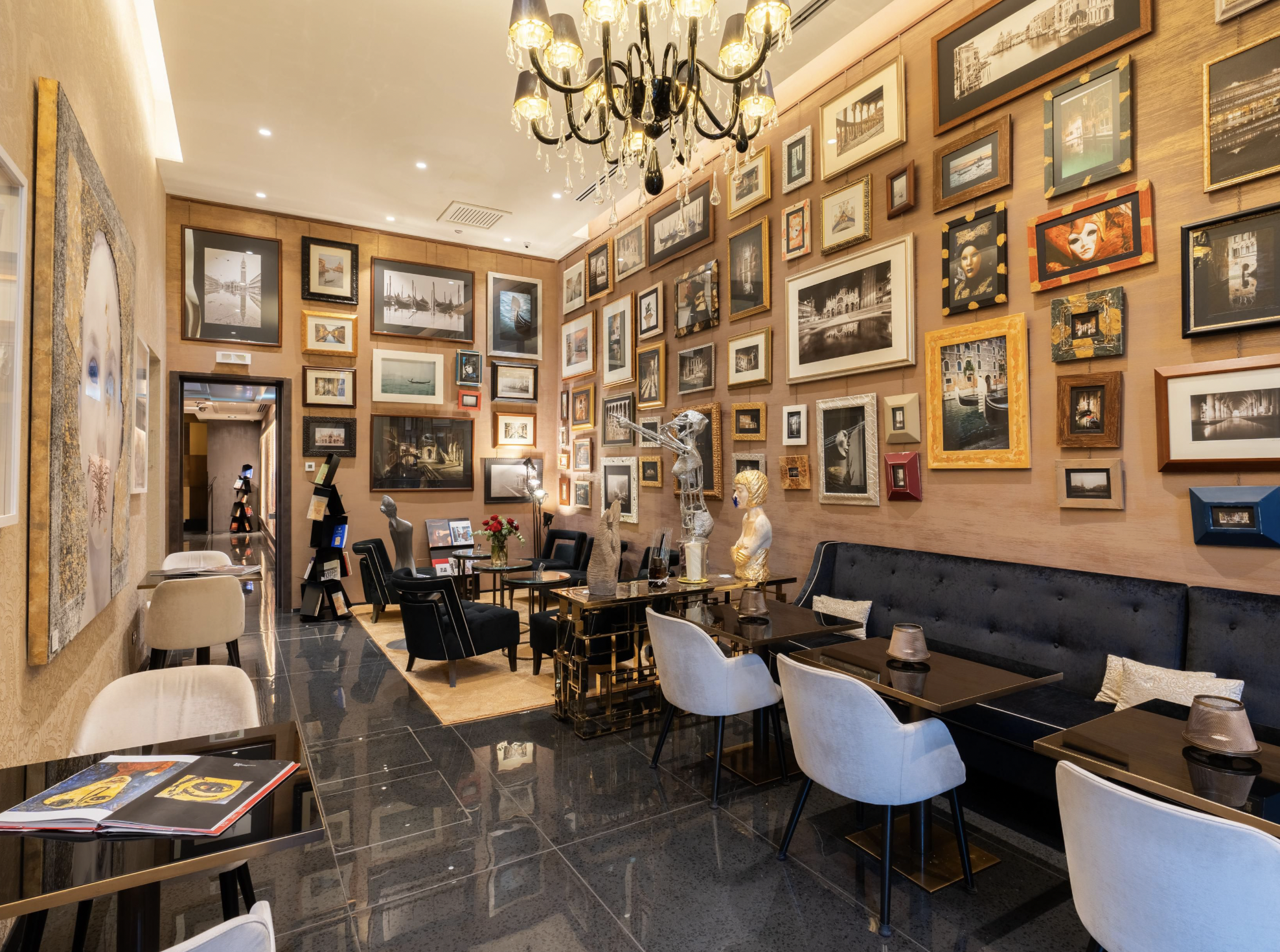 Art-filled Manuzio Lounge at The Venice Times