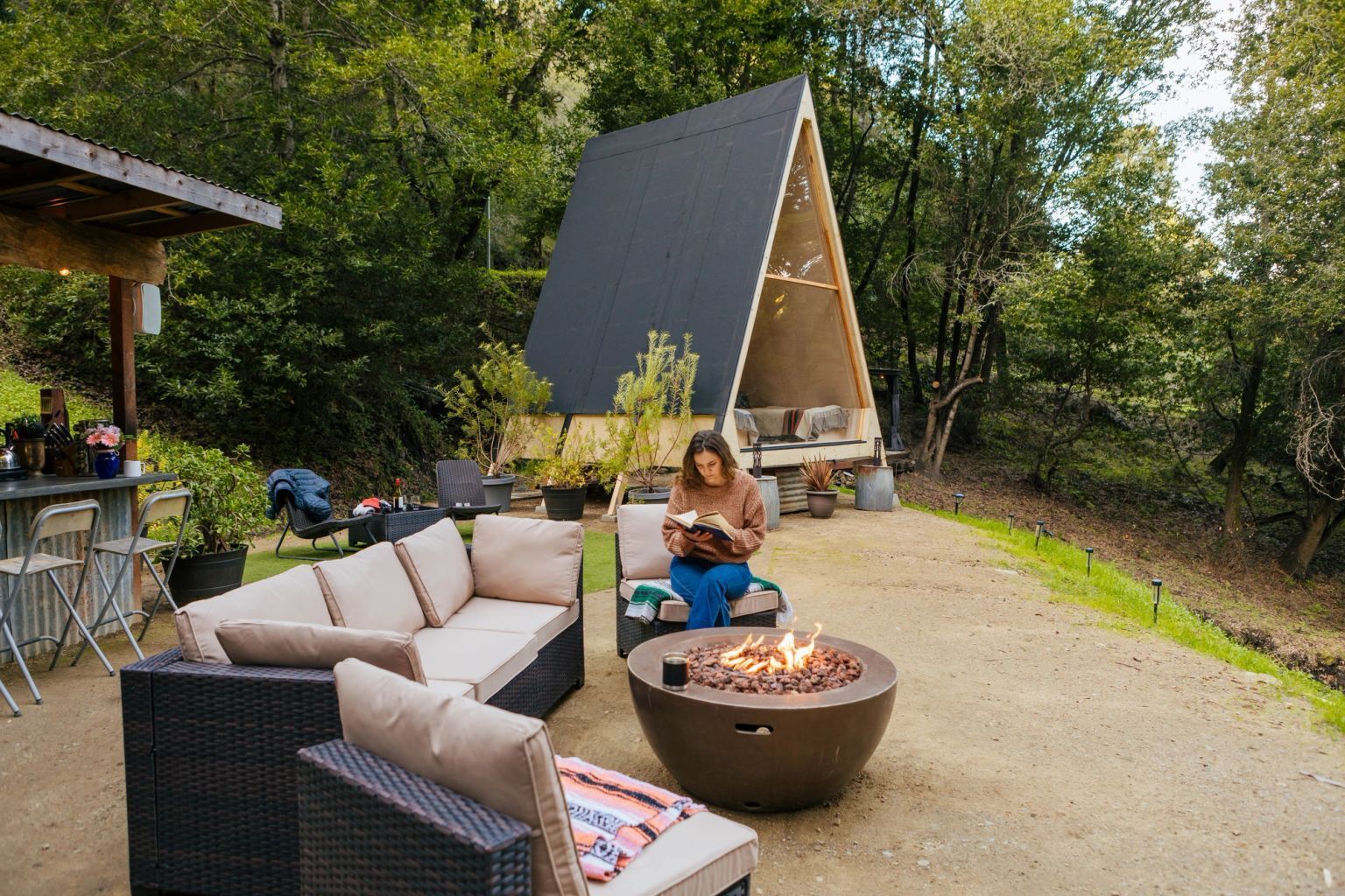 Small glamping cabin in a wooded setting