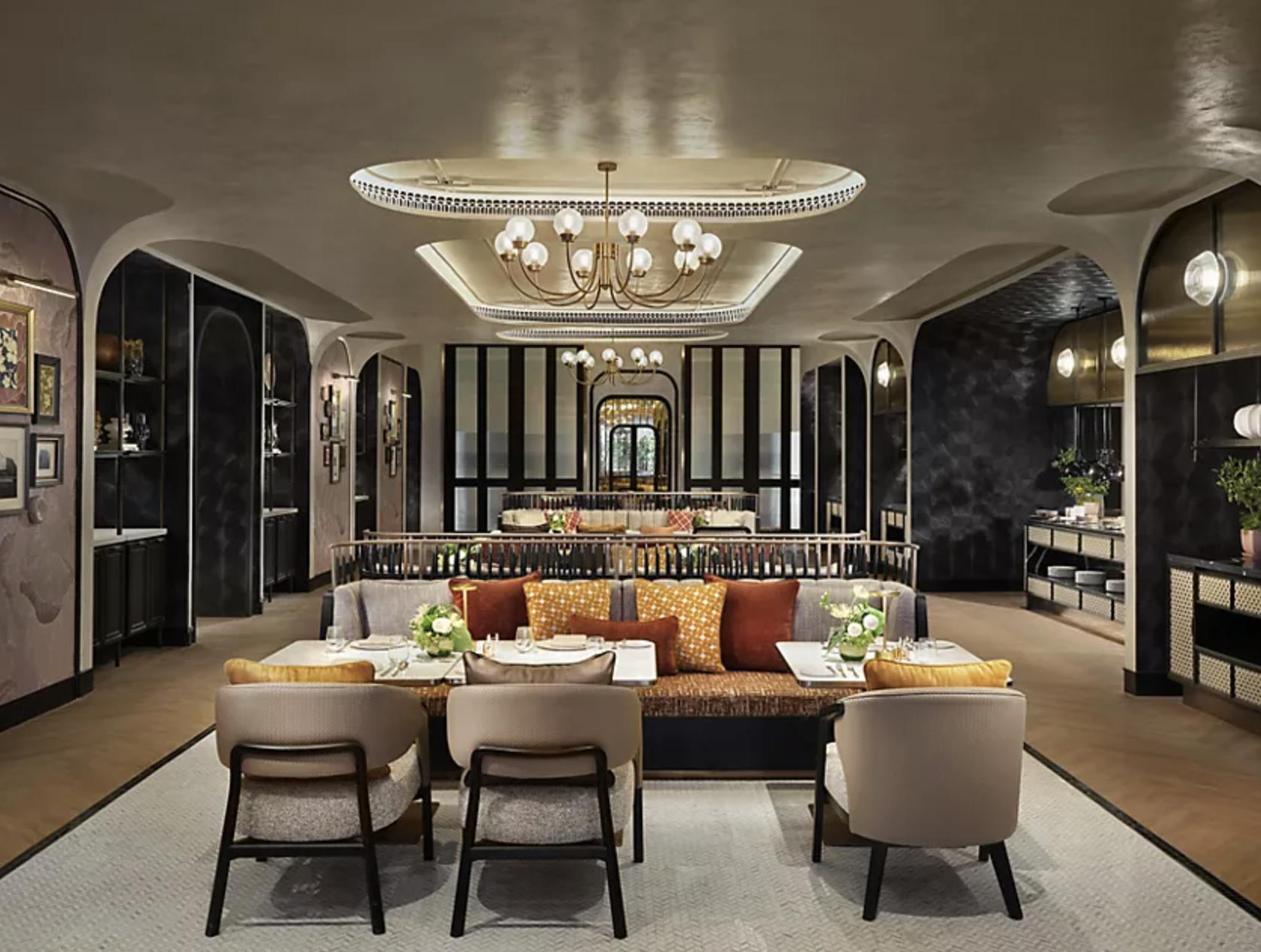 Fairmont Bangkok Sukhumvit dining area