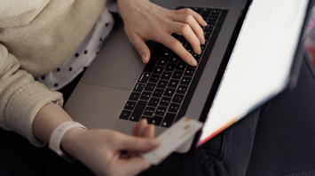 Booking.com warned tourists of a new scam: What you need to know