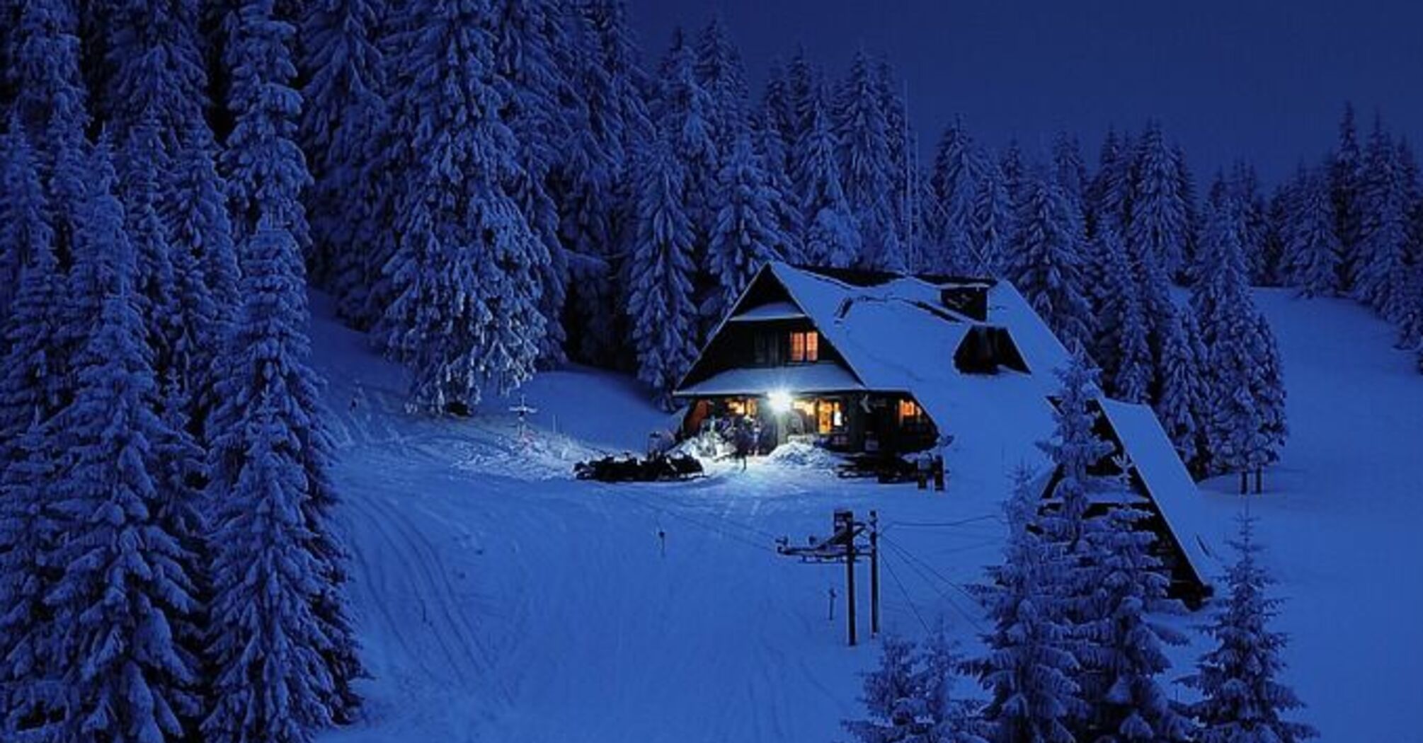 The most popular winter travel destinations in 2023 according to Airbnb